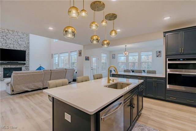 4433 Chaseline Ridge, Brunswick, OH 44212