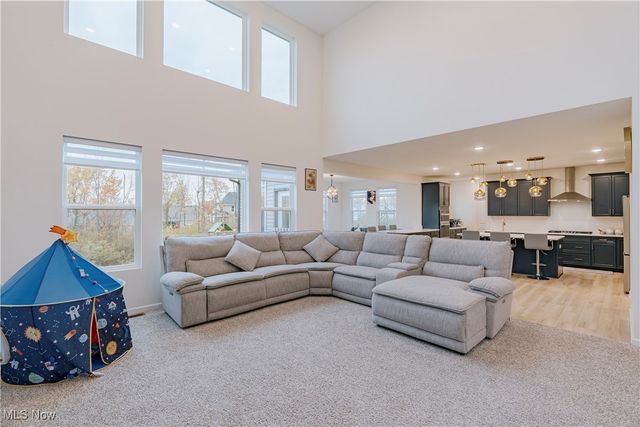 4433 Chaseline Ridge, Brunswick, OH 44212