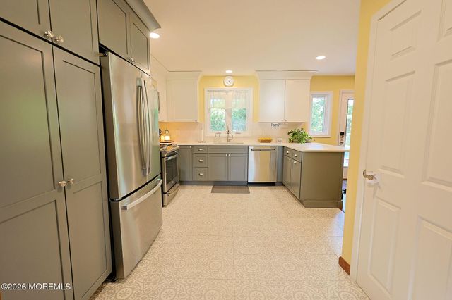 1407 Wallach Drive, Toms River, NJ 08755