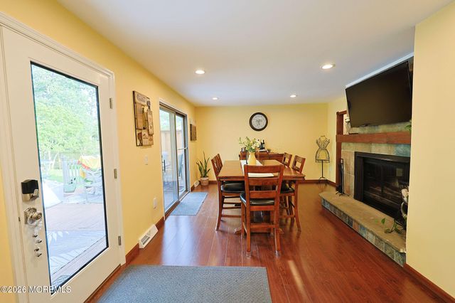 1407 Wallach Drive, Toms River, NJ 08755