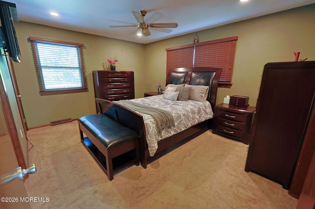 1407 Wallach Drive, Toms River, NJ 08755