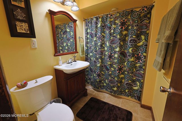1407 Wallach Drive, Toms River, NJ 08755