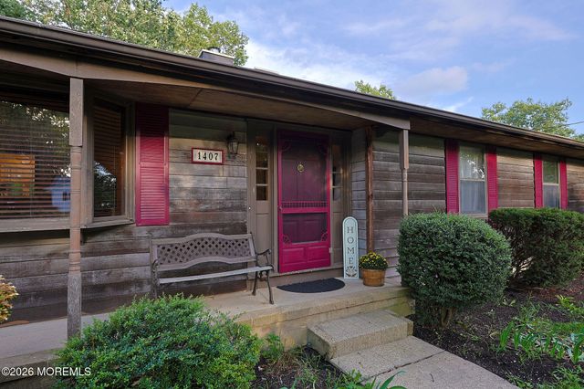 1407 Wallach Drive, Toms River, NJ 08755