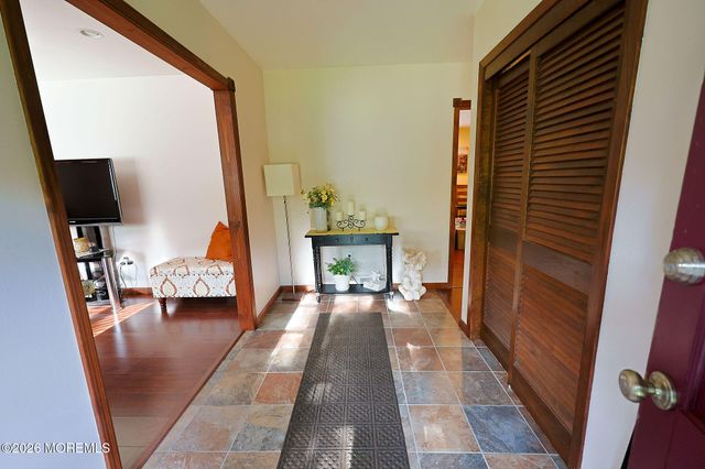 1407 Wallach Drive, Toms River, NJ 08755