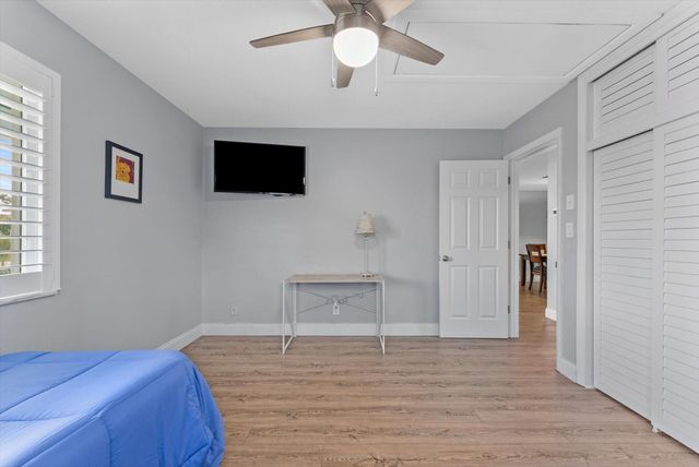 2811 NE 45th Street, Lighthouse Point, FL 33064