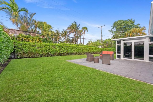 2811 NE 45th Street, Lighthouse Point, FL 33064