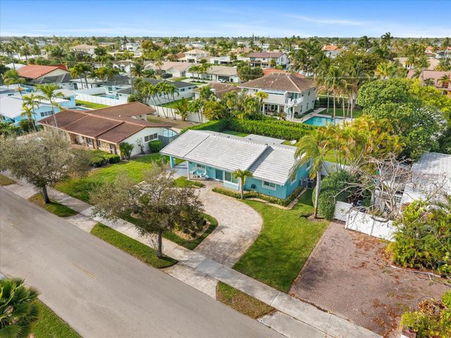 2811 NE 45th Street, Lighthouse Point, FL 33064