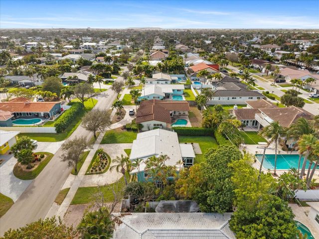 2811 NE 45th Street, Lighthouse Point, FL 33064