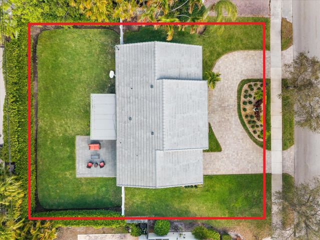 2811 NE 45th Street, Lighthouse Point, FL 33064