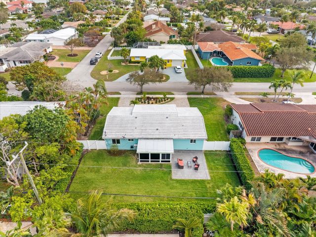 2811 NE 45th Street, Lighthouse Point, FL 33064