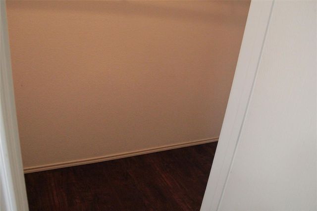 2059 La Salle Trail, Grand Prairie, TX 75052