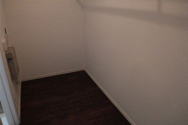 2059 La Salle Trail, Grand Prairie, TX 75052