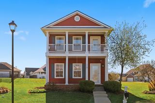 110 Woods Point Circle, Georgetown, KY 40324