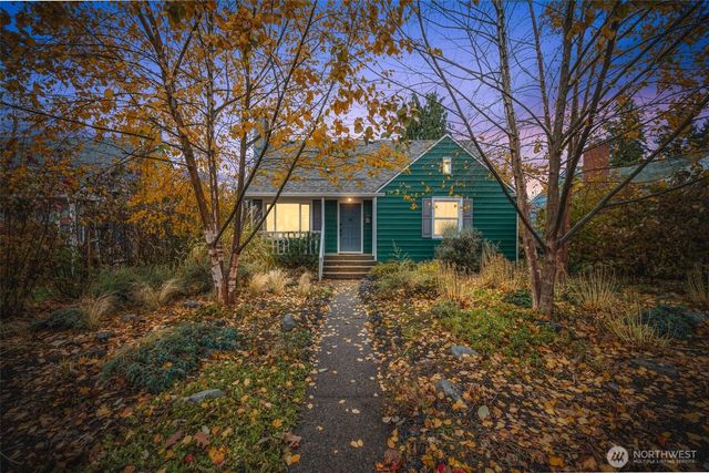 638 N Skyline Drive, Tacoma, WA 98406