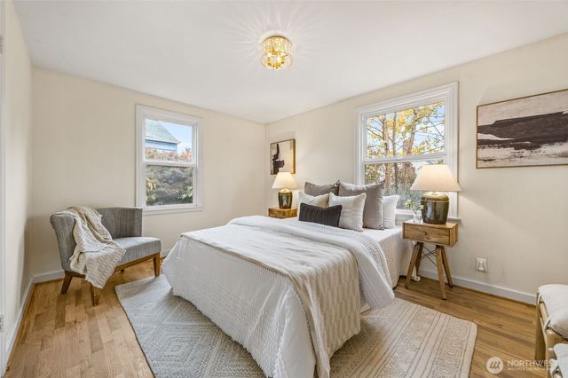 638 N Skyline Drive, Tacoma, WA 98406