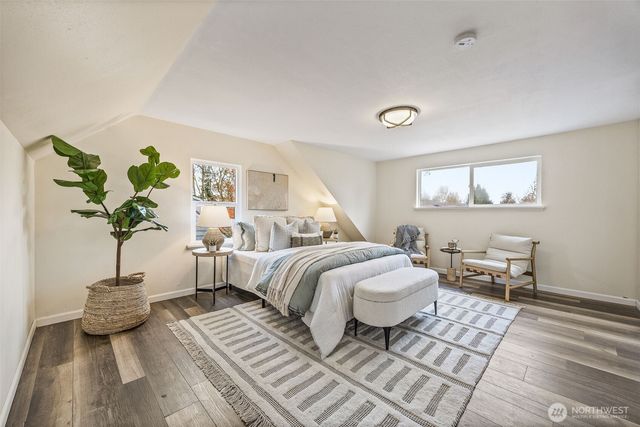 638 N Skyline Drive, Tacoma, WA 98406