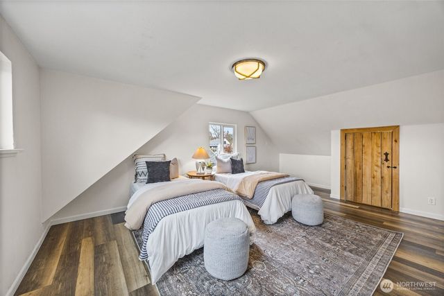 638 N Skyline Drive, Tacoma, WA 98406