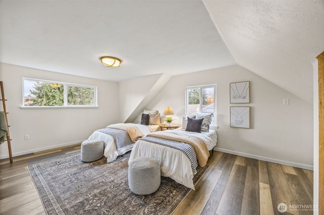 638 N Skyline Drive, Tacoma, WA 98406