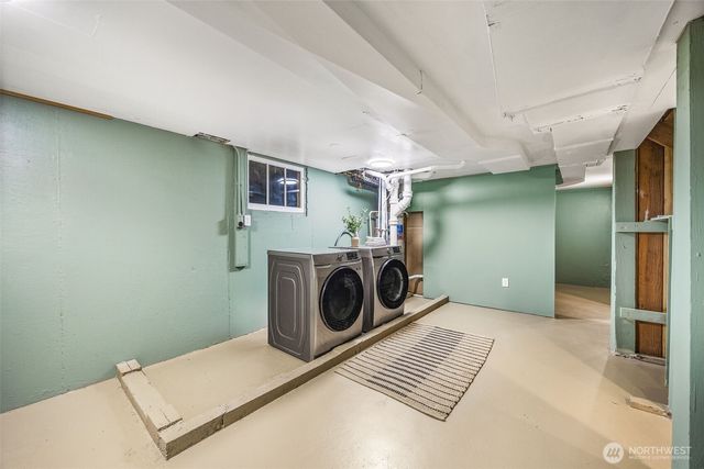 638 N Skyline Drive, Tacoma, WA 98406