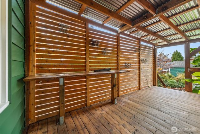 638 N Skyline Drive, Tacoma, WA 98406