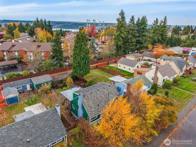 638 N Skyline Drive, Tacoma, WA 98406