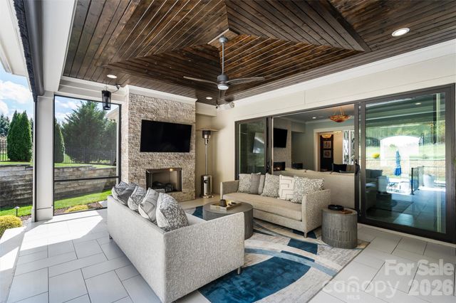 788 Pinnacle Drive, Iron Station, NC 28080