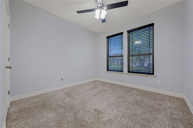15413 Basswood Dr, Corpus Christi, TX 78410