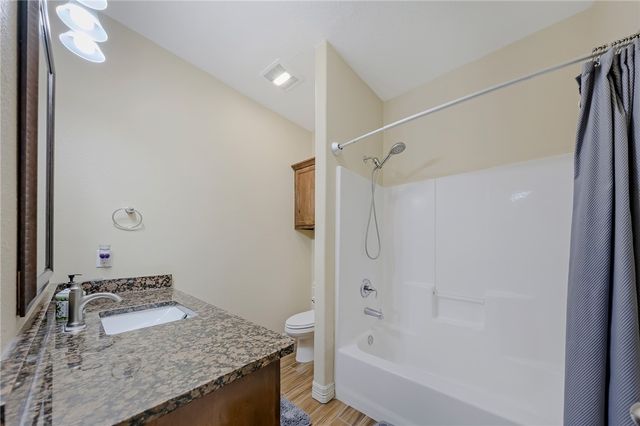 15413 Basswood Dr, Corpus Christi, TX 78410