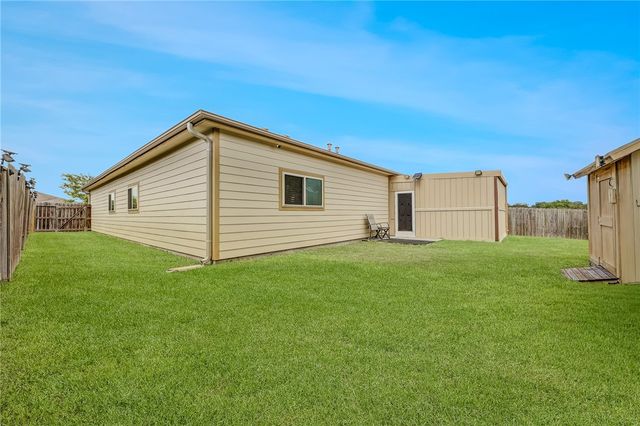 15413 Basswood Dr, Corpus Christi, TX 78410