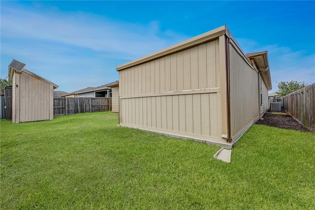 15413 Basswood Dr, Corpus Christi, TX 78410