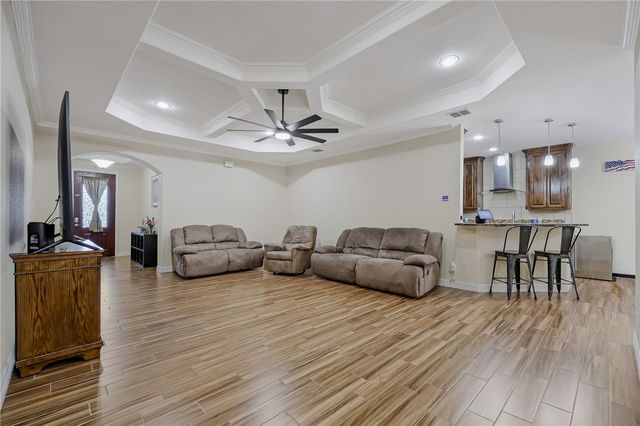 15413 Basswood Dr, Corpus Christi, TX 78410