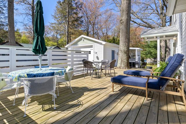 225 S Clymer Street, Pentwater, MI 49449