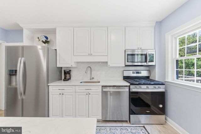 6467 BLENHEIM RD, Baltimore, MD 21212