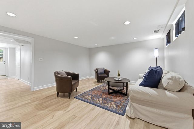6467 BLENHEIM RD, Baltimore, MD 21212