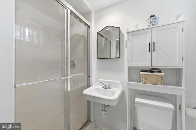 6467 BLENHEIM RD, Baltimore, MD 21212