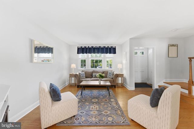 6467 BLENHEIM RD, Baltimore, MD 21212