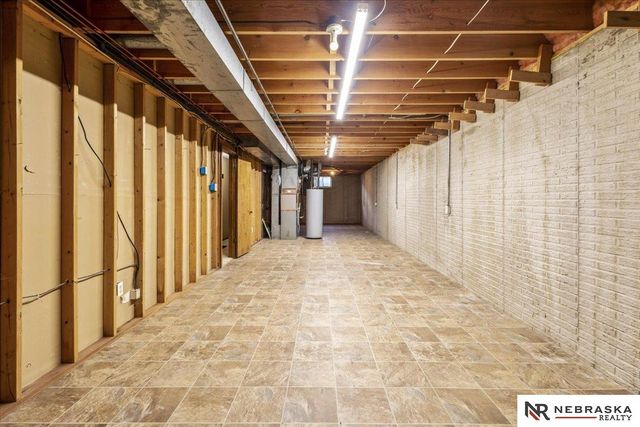 2840 Hallmark Court, Lincoln, NE 68507