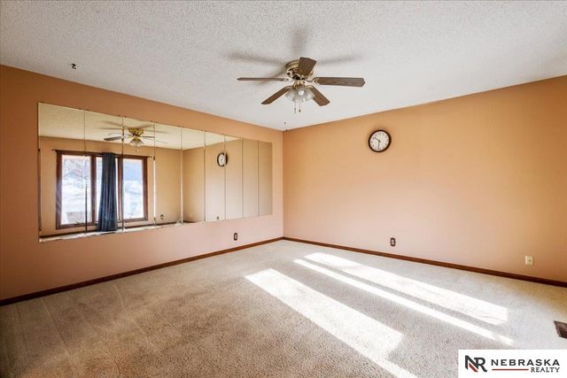 2840 Hallmark Court, Lincoln, NE 68507