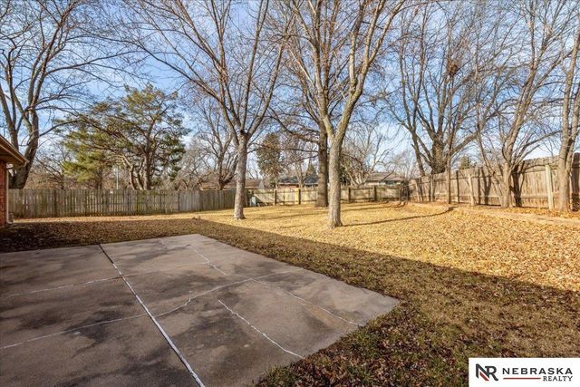 2840 Hallmark Court, Lincoln, NE 68507