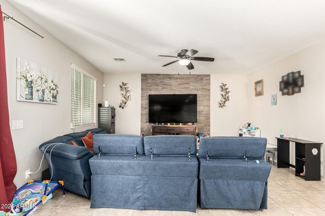 2625 S 121ST Drive, Avondale, AZ 85323