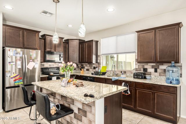 2625 S 121ST Drive, Avondale, AZ 85323