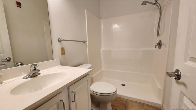 38 Hope Street 26, East Lyme, CT 06357
