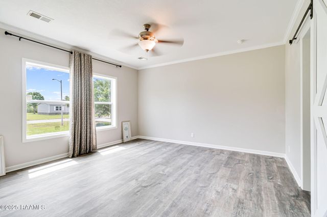 155 Oak Manor Road, Rayne, LA 70578