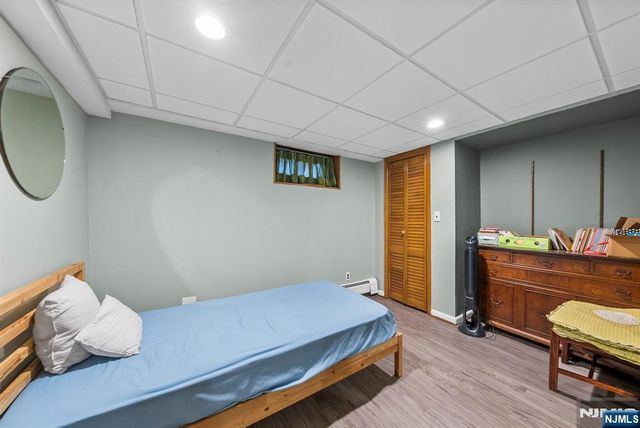 135 Hillcrest Avenue, Leonia, NJ 07605