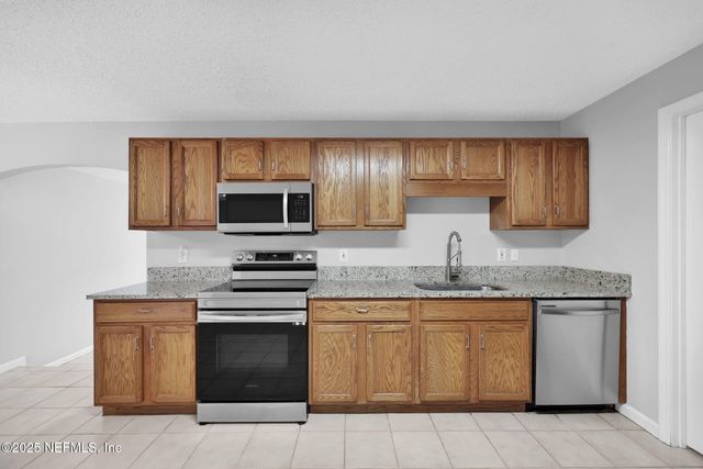 5069 BRADFORD Road, Jacksonville, FL 32217