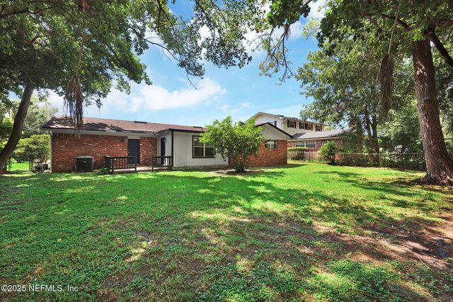 5069 BRADFORD Road, Jacksonville, FL 32217