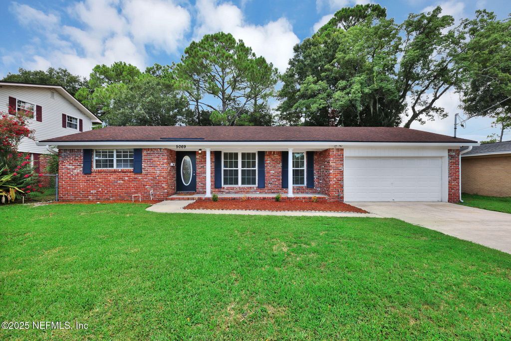 5069 BRADFORD Road, Jacksonville, FL 32217