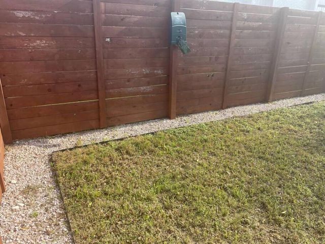 1913 Hearthstone DR D, Austin, TX 78757