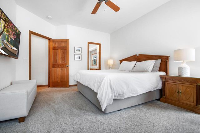 8975 371st AVENUE, Twin Lakes, WI 53181