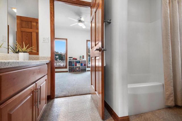 8975 371st AVENUE, Twin Lakes, WI 53181